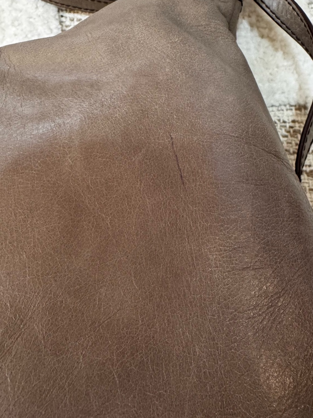 HOBO Taupe Genuine Leather Crossbody Hobo Bag Adjustable Strap Boho Purse - Picture 4 of 10